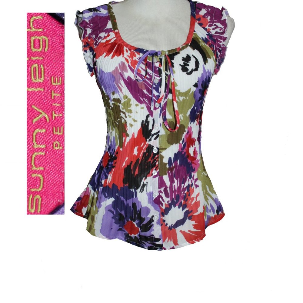 ❤ Sunny Leigh Top - Picture 2 of 8